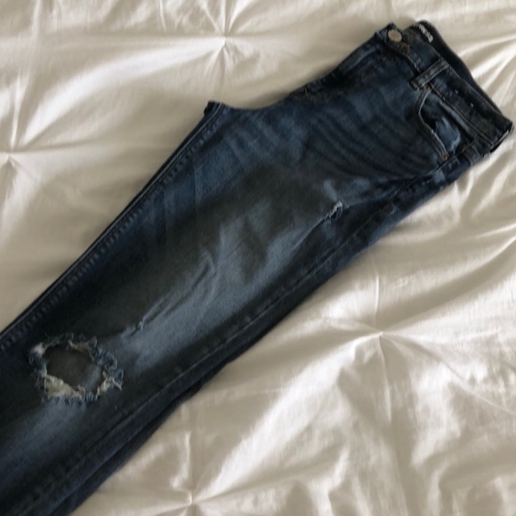 Express High Rise Girlfriend Jeans - Picture 3 of 4